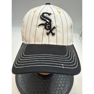 Melonwear Chicago White Sox SnapBack Adjustable Hat Cap Cotton bank logo‎